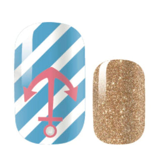 ANCHORED CHIC